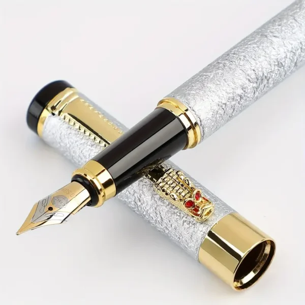 stilou metalic argintiu cu penita iridium 0.5mm