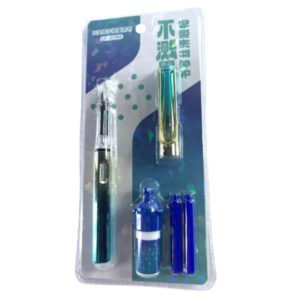 Stilou Magic cu 2 rezerve si dispozitiv de curățat penita